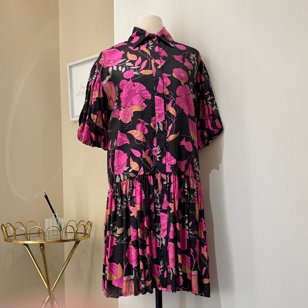 Just Bellina’s Floral Black and Pink Dress NWT SZ SMALL